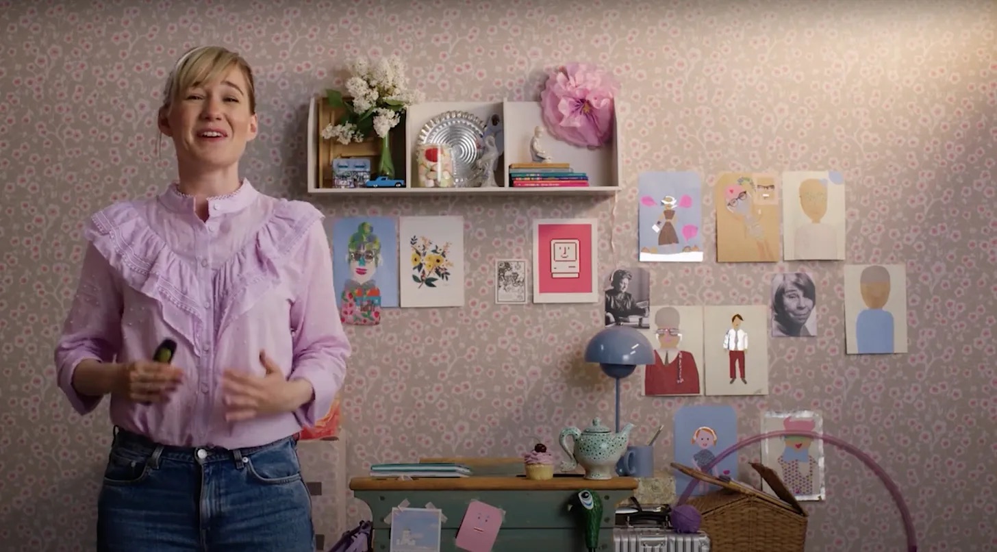 Linda Liukas leading a workshop with teachers